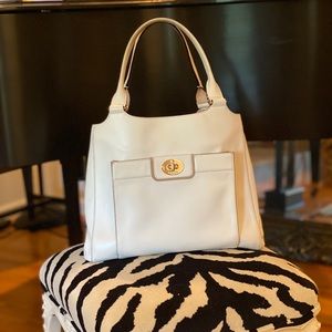 Kate Spade leather ivory handbag excellent shape